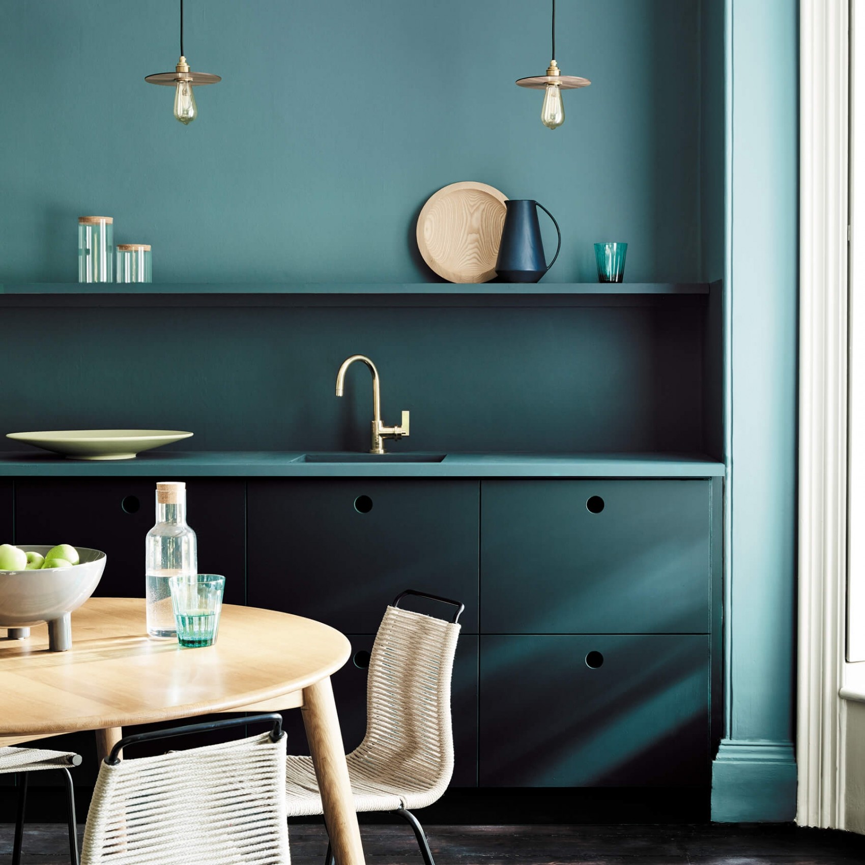 Краска Little Greene цвет Tea with Florence 310